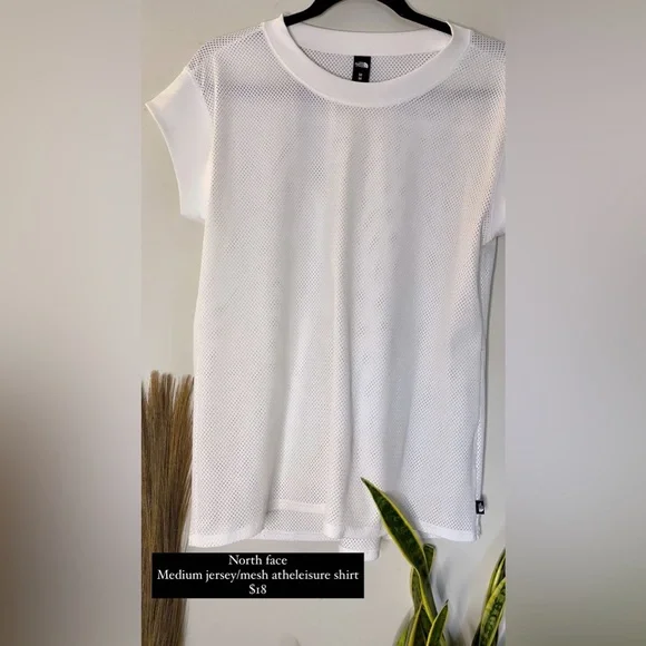 North Face medium jersey mesh athleisure shirt - Picture 1 of 1